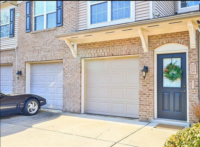 Furnished Finder property 404777_1 photo 3