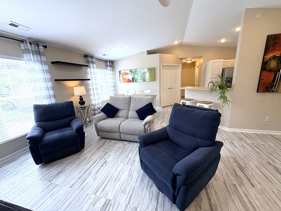 Furnished Finder property 404777_1 photo 8