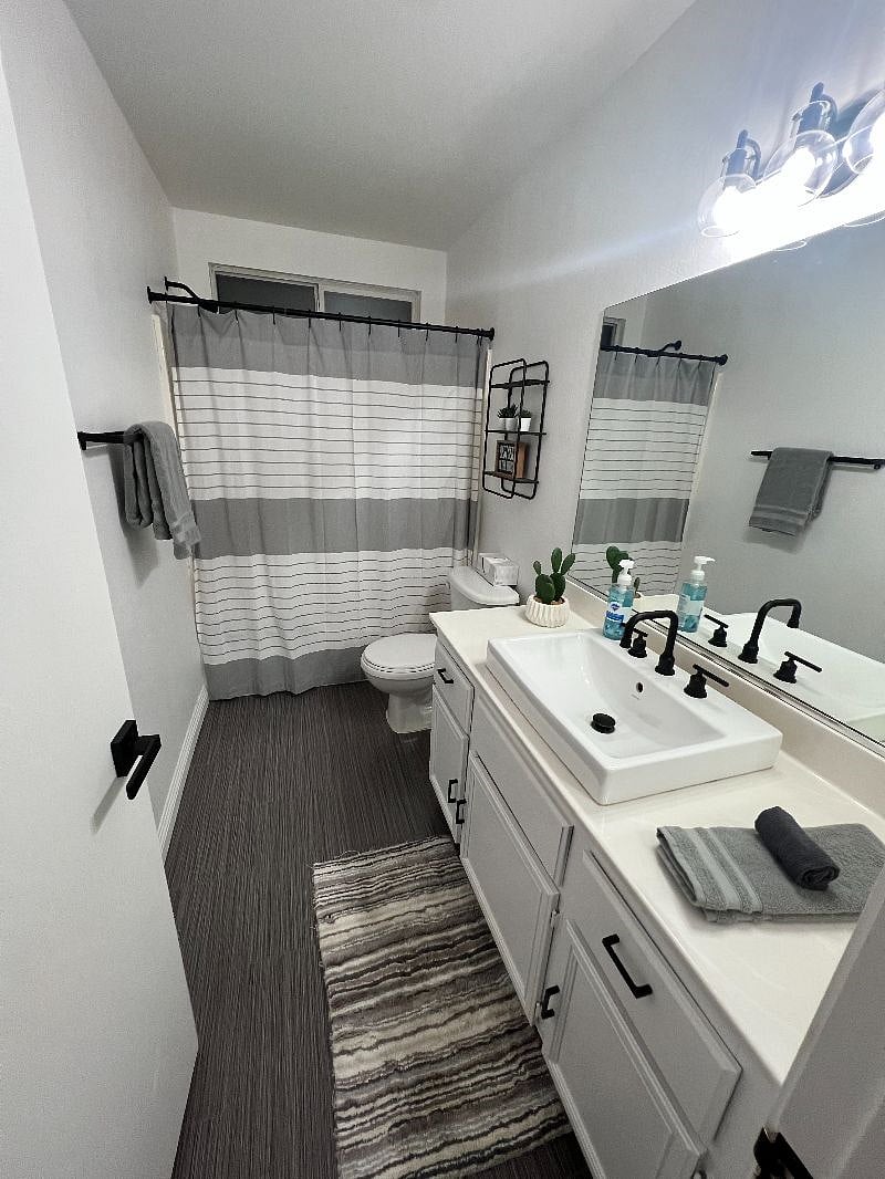 Furnished Finder property 404790_1 photo 18