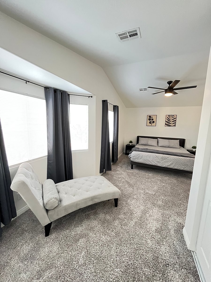 Furnished Finder property 404790_1 photo 12