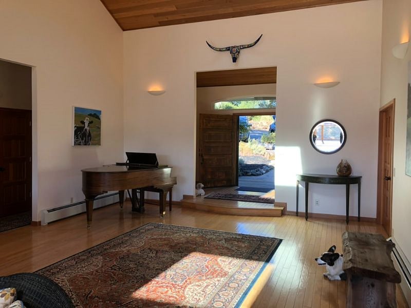 Furnished Finder property 404804_1 photo 4