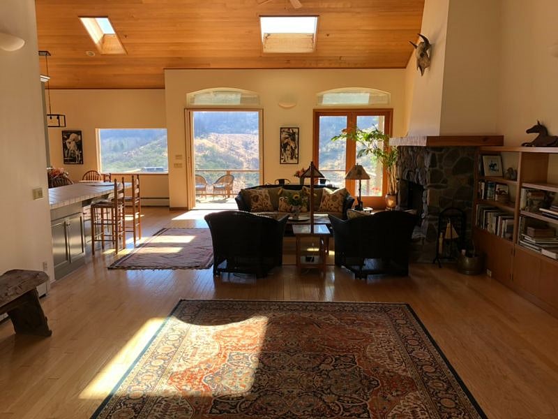 Furnished Finder property 404804_1 photo 26