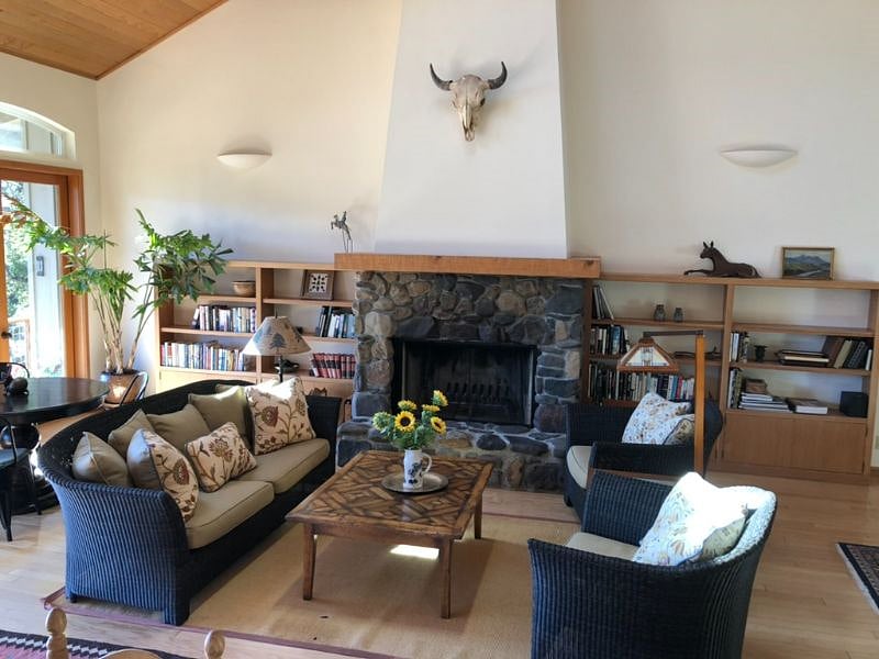 Furnished Finder property 404804_1 photo 27