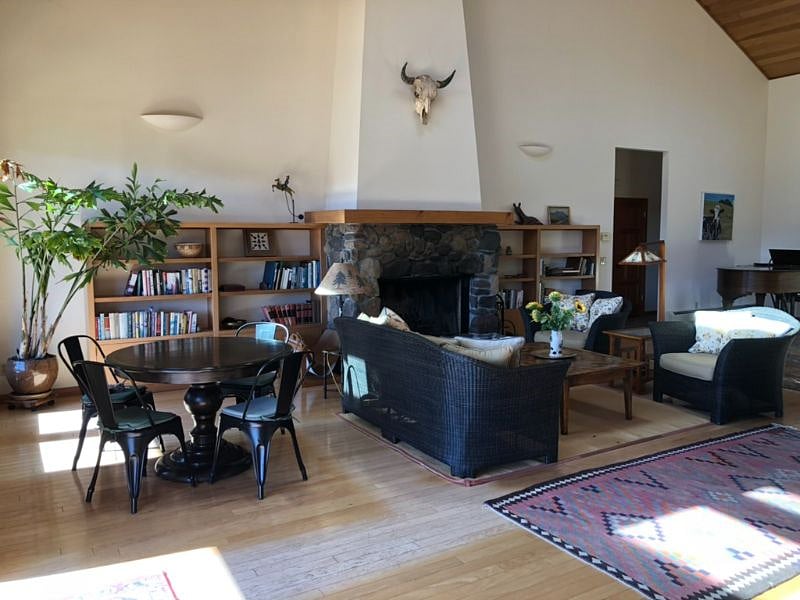 Furnished Finder property 404804_1 photo 28
