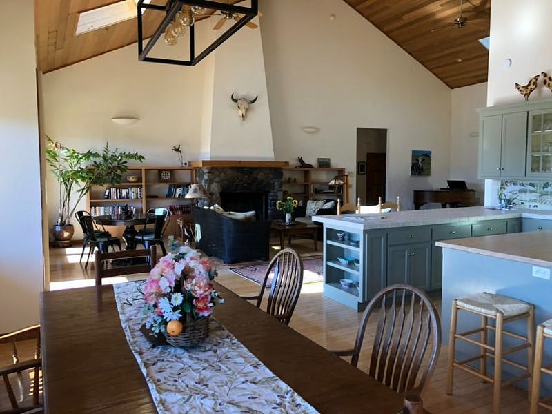 Furnished Finder property 404804_1 photo 31