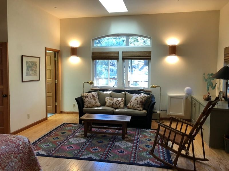 Furnished Finder property 404804_1 photo 40