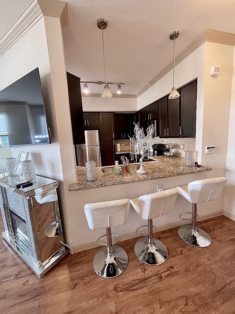 Furnished Finder property 404807_1 photo 6