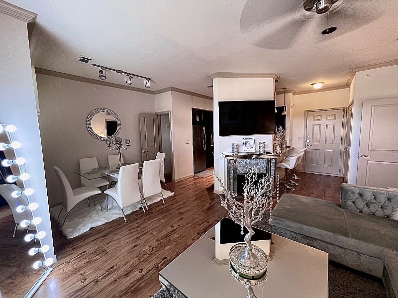 Furnished Finder property 404807_1 photo 11