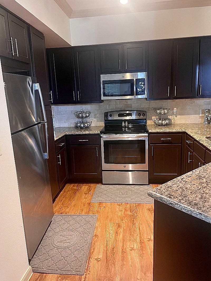 Furnished Finder property 404807_1 photo 13