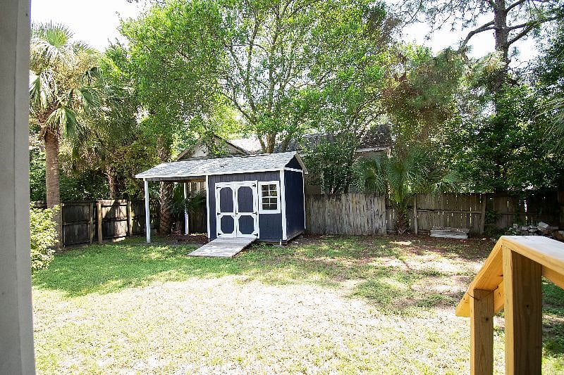 Furnished Finder property 404810_1 photo 12