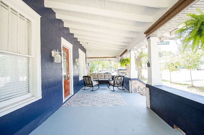 Furnished Finder property 404810_1 photo 17