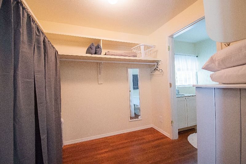 Furnished Finder property 404810_1 photo 25