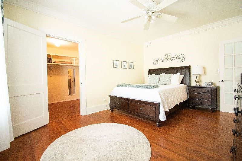 Furnished Finder property 404810_1 photo 27