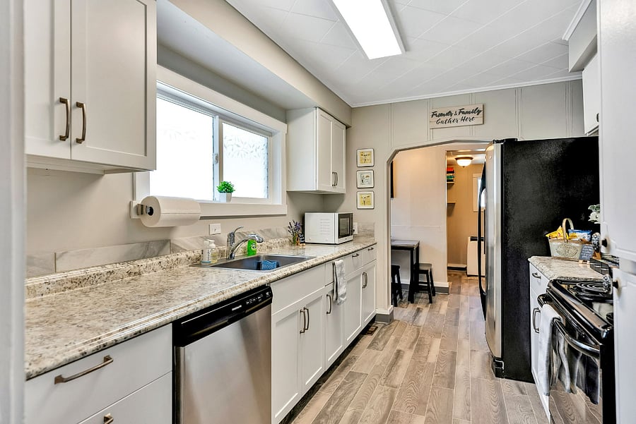 Furnished Finder property 404817_1 photo 15