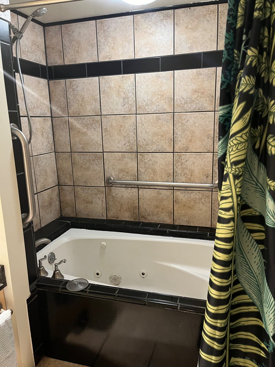 Furnished Finder property 404846_1 photo 10