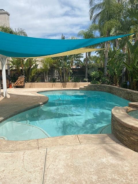 Furnished Finder property 404866_1 photo 23