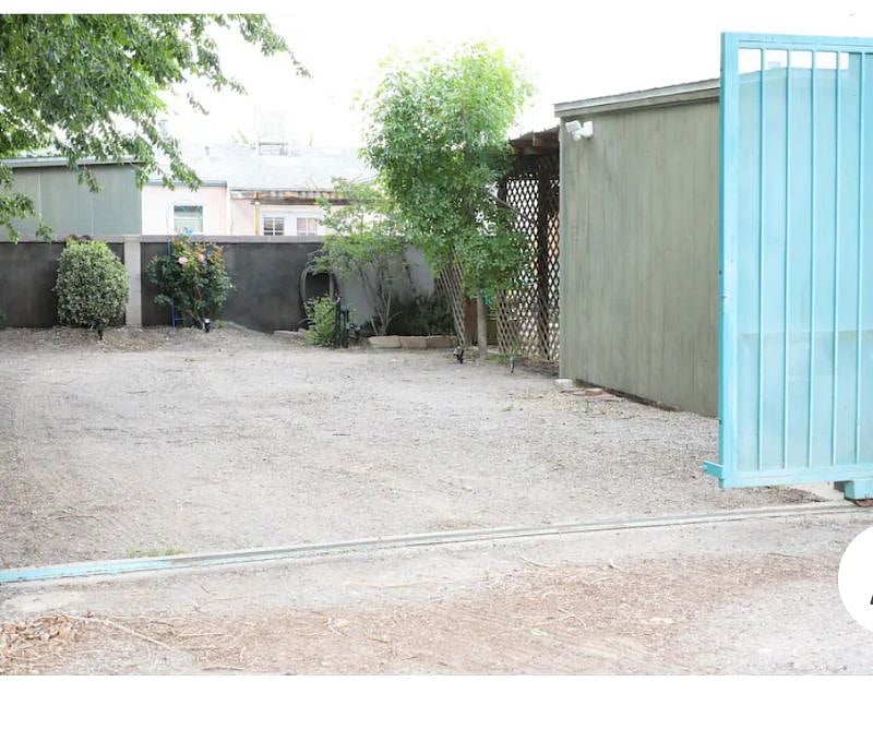 Private, gated driveway for 1 vehicle.
