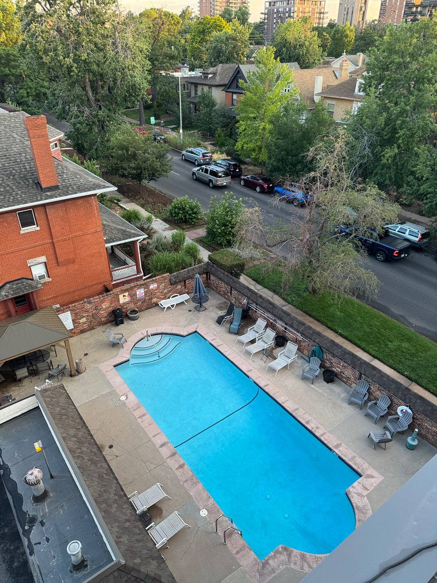 Furnished Finder property 404894_1 photo 25