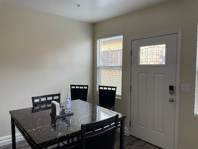Furnished Finder property 404926_1 photo 7