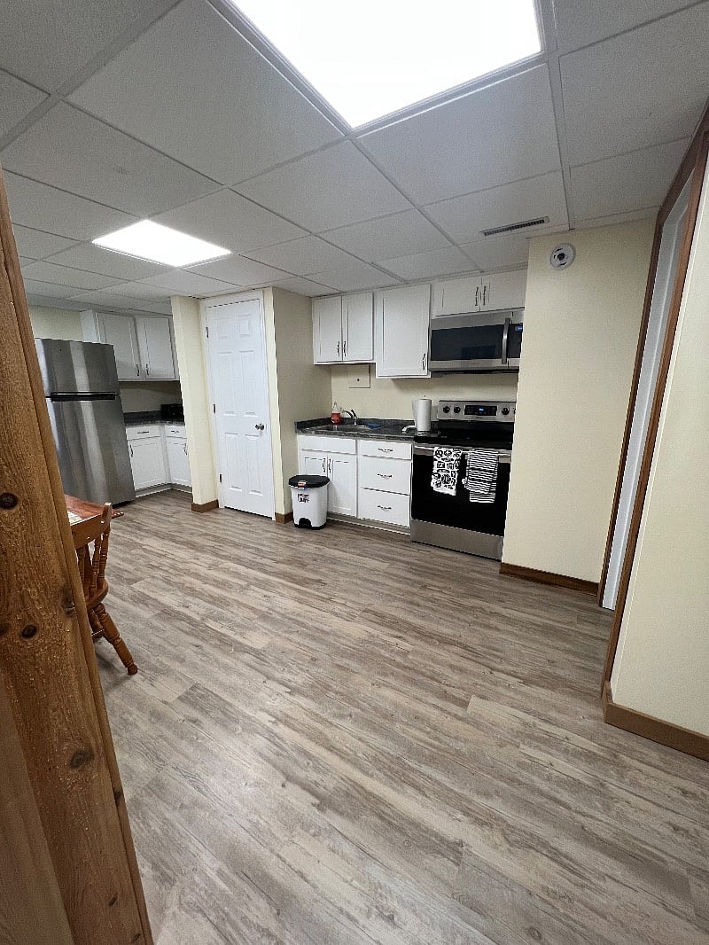 Furnished Finder property 404927_2 photo 5