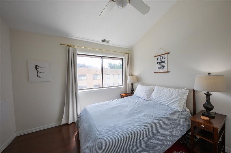 Furnished Finder property 404939_1 photo 21