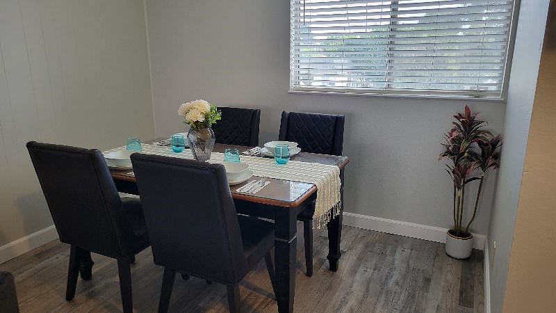 Furnished Finder property 404944_1 photo 7