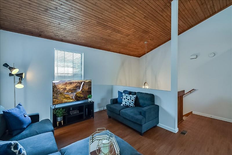 Furnished Finder property 404945_1 photo 7