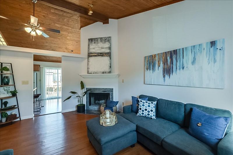 Furnished Finder property 404945_1 photo 4