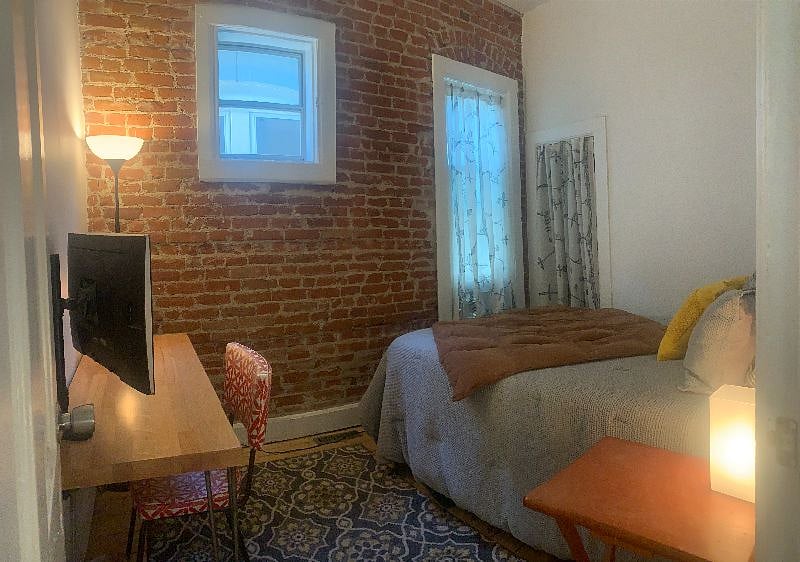 Furnished Finder property 404955_1 photo 6