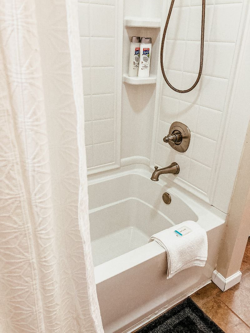 Furnished Finder property 404962_1 photo 15