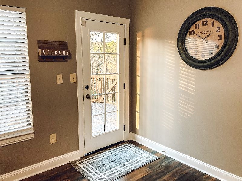 Furnished Finder property 404962_1 photo 3