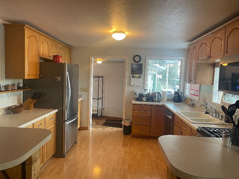 Furnished Finder property 404970_1 photo 5