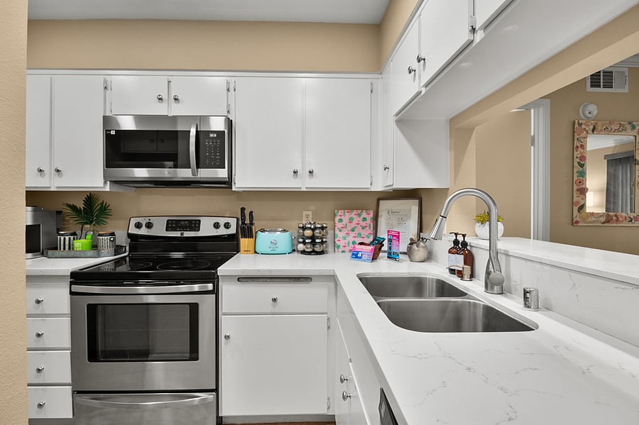 Furnished Finder property 404977_1 photo 5