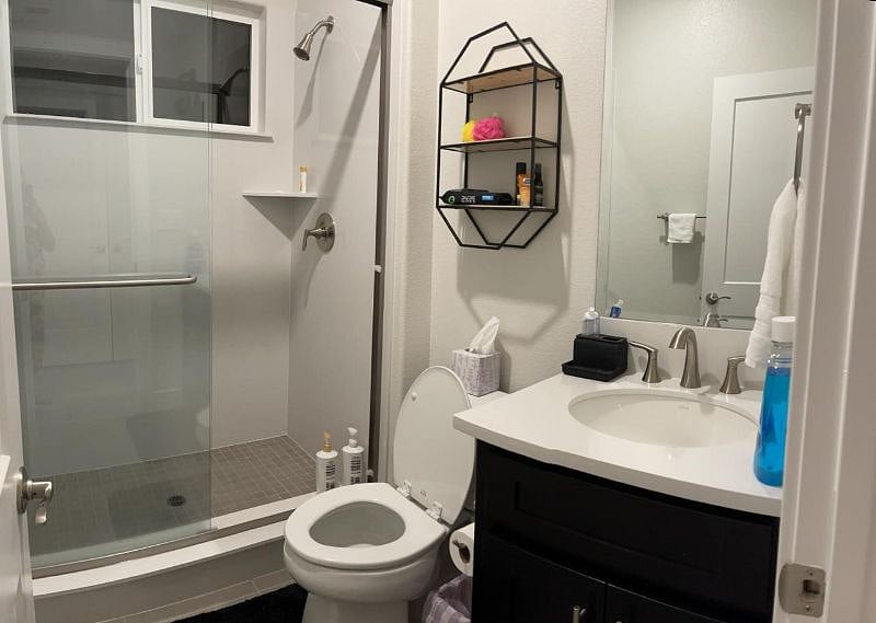Furnished Finder property 404988_1 photo 8