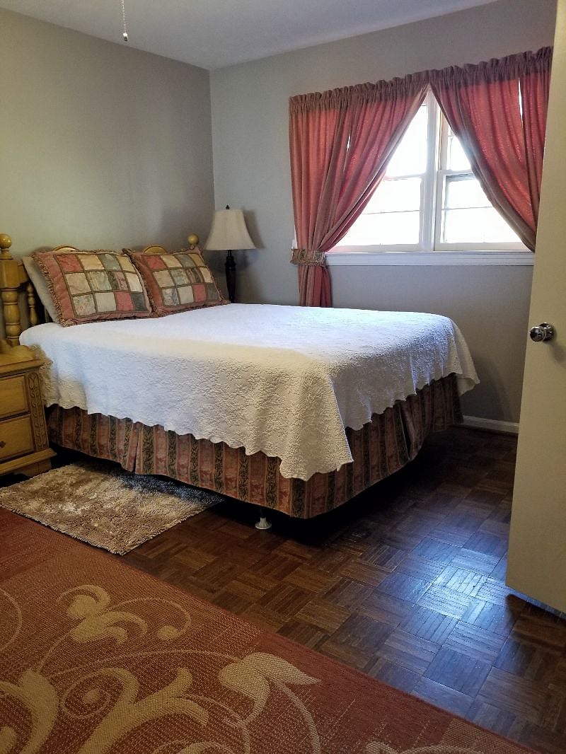 Furnished Finder property 404989_1 photo 4