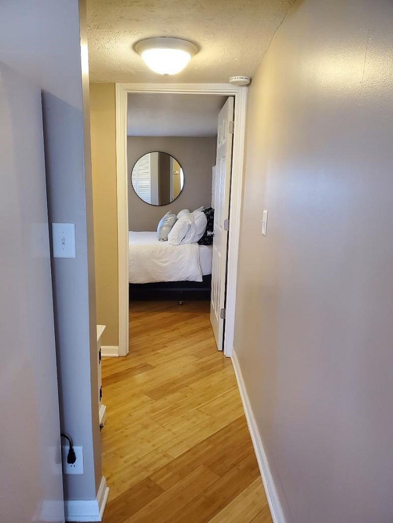 Furnished Finder property 404998_1 photo 18