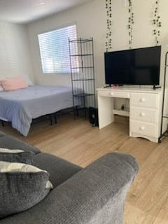 Furnished Finder property 405023_1 photo 3