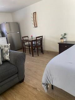 Furnished Finder property 405023_1 photo 5