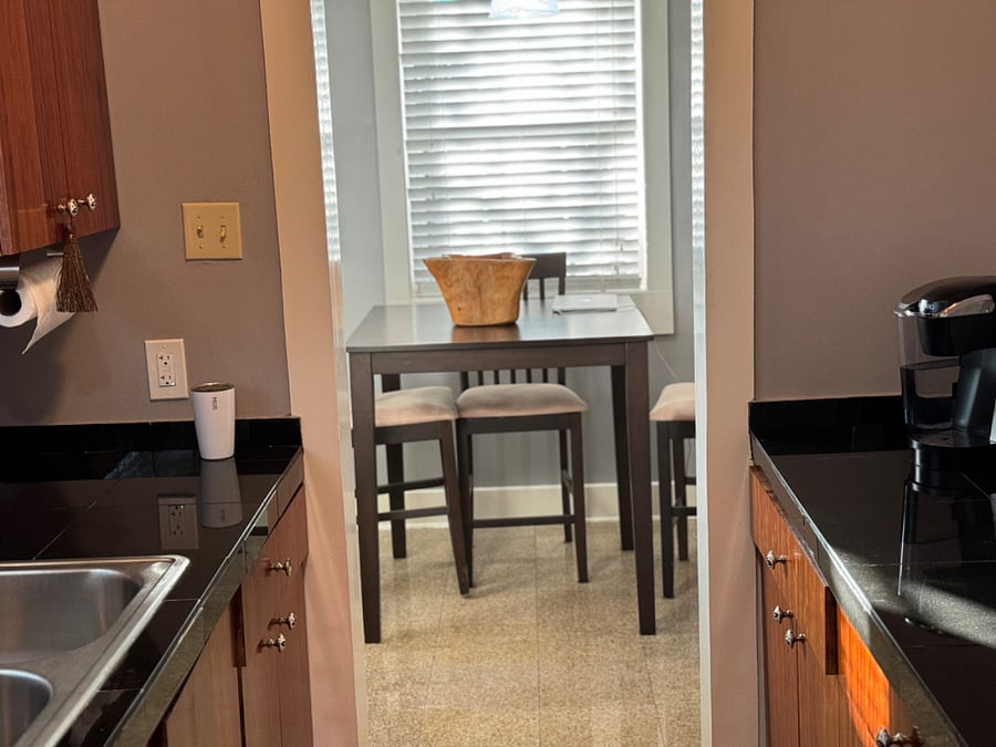Furnished Finder property 405034_1 photo 5