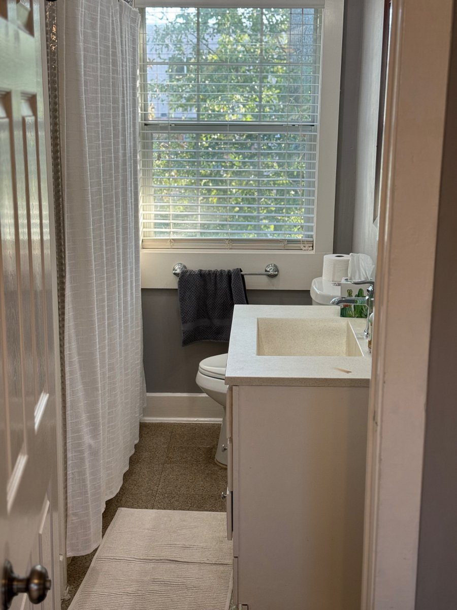 Furnished Finder property 405034_1 photo 9