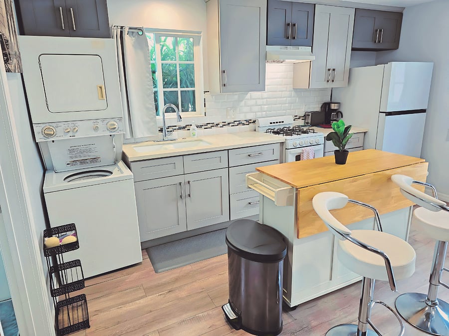 Furnished Finder property 405055_1 photo 8