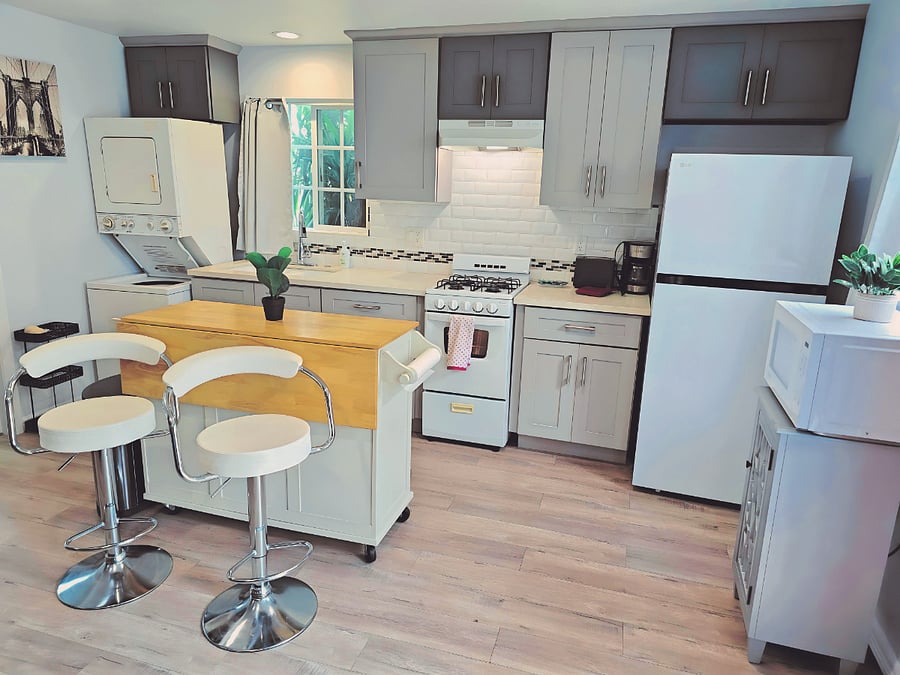 Furnished Finder property 405055_1 photo 6