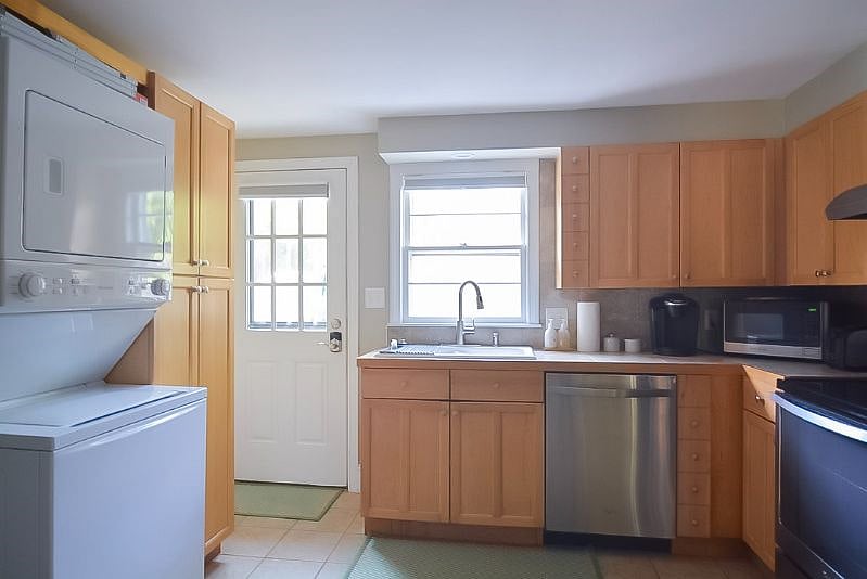 Furnished Finder property 405065_1 photo 25
