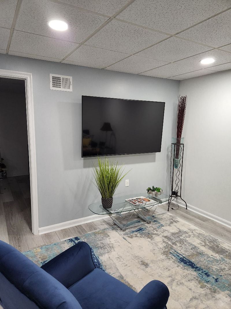 Furnished Finder property 405097_1 photo 3