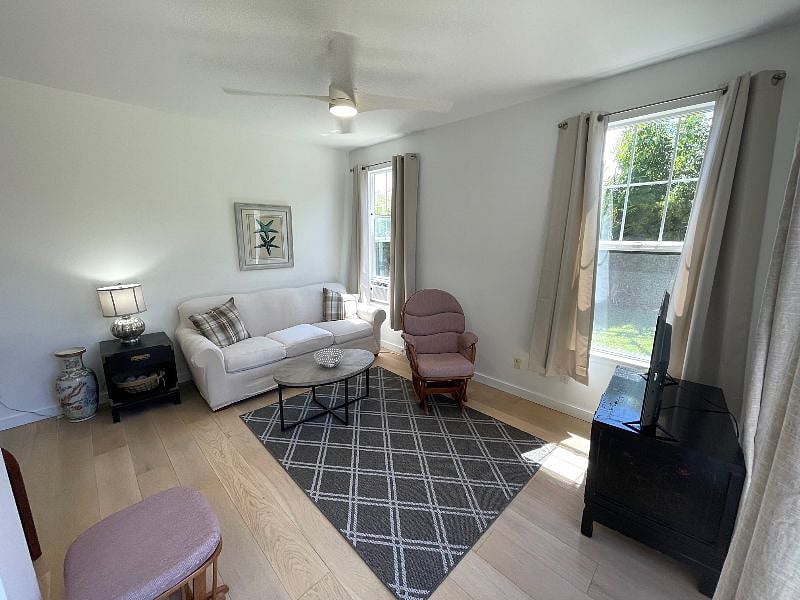 Furnished Finder property 405149_1 photo 4