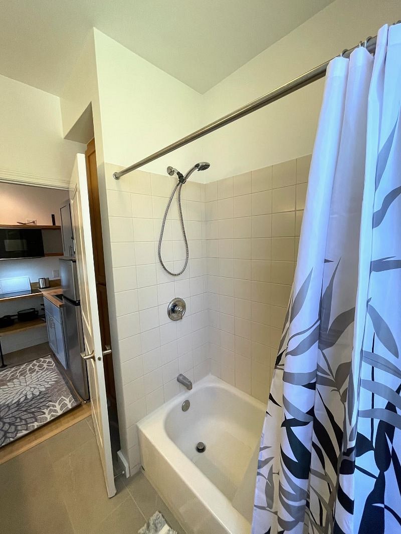 Furnished Finder property 405149_1 photo 24