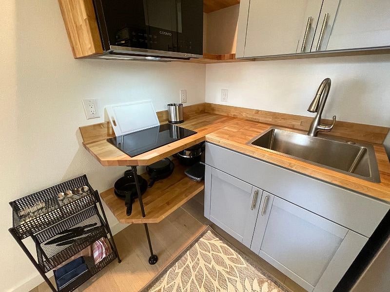 Furnished Finder property 405149_1 photo 12