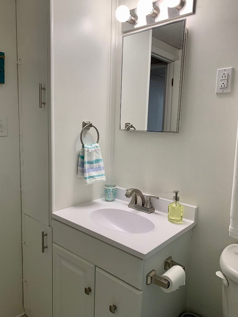 Furnished Finder property 405180_1 photo 26
