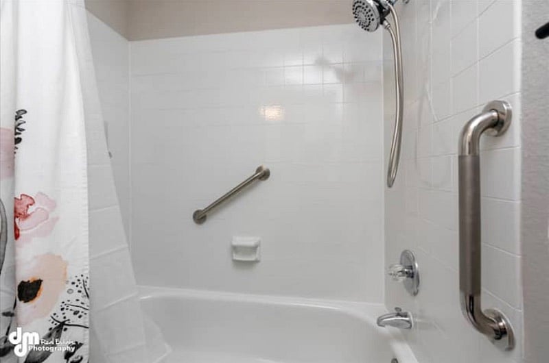 Furnished Finder property 405193_1 photo 40