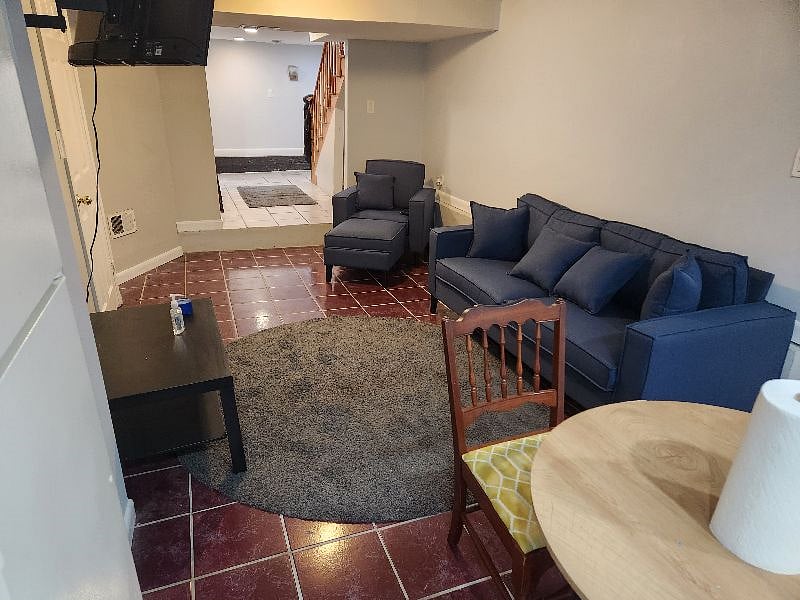 Furnished Finder property 405207_1 photo 10
